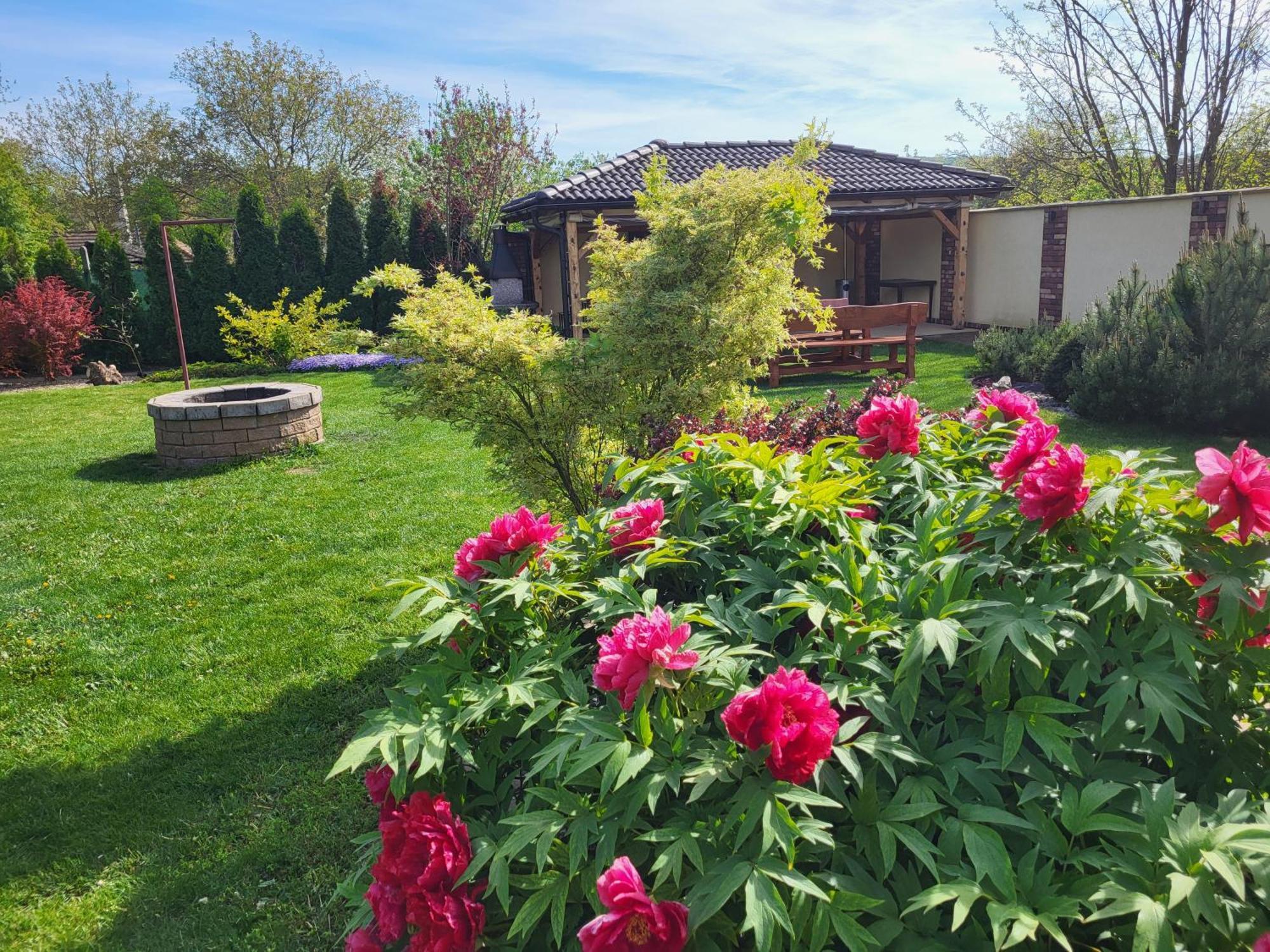 Vilka Relax Villa Podhájska Exteriör bild